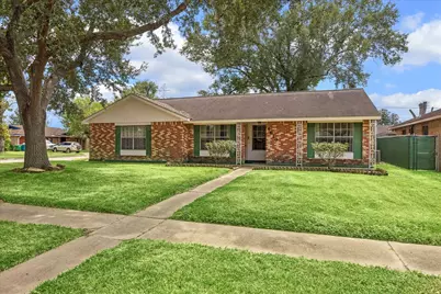 4619 Pinebrook Lane, Houston, TX 77053 - Photo 1