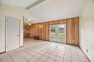4619 Pinebrook Ln, Houston, TX 77053 - Photo 6