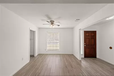 6902 Addicks Clodine Road, Houston, TX 77083 - Photo 6