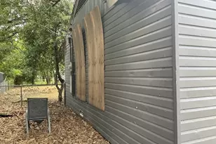 312 Mistletoe Dr, Marlin, TX 76661 - Photo 6