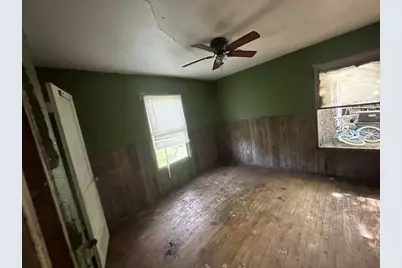 312 Mistletoe Drive, Marlin, TX 76661 - Photo 8