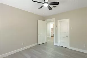 1107 W Dogwood St, Woodville, TX 75979 - Photo 8
