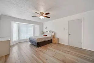 3435 Ashton Park Dr, Houston, TX 77082 - Photo 24