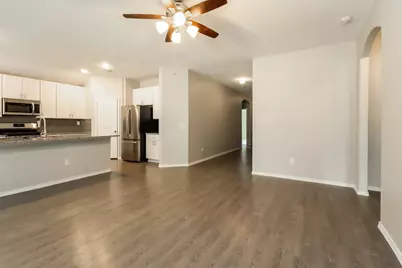 209 Stalwart Hill Trail, Magnolia, TX 77354 - Photo 4