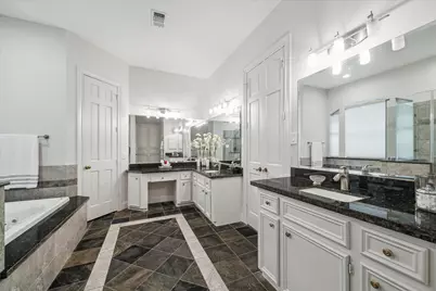 14 Tredington Street, Sugar Land, TX 77479 - Photo 18