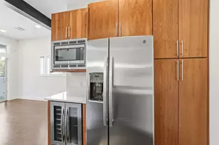 5905 Kiam St, Houston, TX 77007 - Photo 10