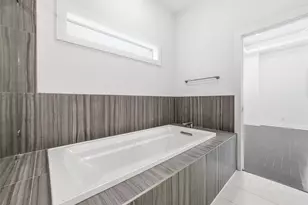 5905 Kiam St, Houston, TX 77007 - Photo 24