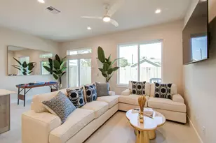 5215 Noble St, Houston, TX 77020 - Photo 2