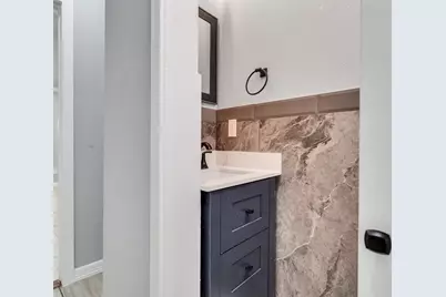 5402 Libbey Lane, Houston, TX 77092 - Photo 18