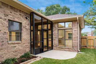 210 Mill Trail Dr, Sugar Land, TX 77498 - Photo 46