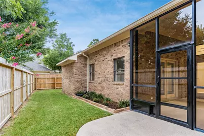 210 Mill Trail Drive, Sugar Land, TX 77498 - Photo 46