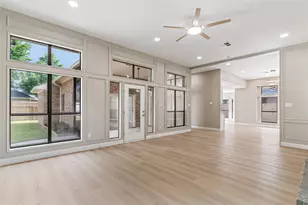 210 Mill Trail Dr, Sugar Land, TX 77498 - Photo 14