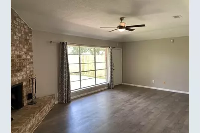 15803 Mill Point Drive, Houston, TX 77059 - Photo 4