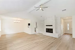 7307 Sunlight Ln, Houston, TX 77095 - Photo 4