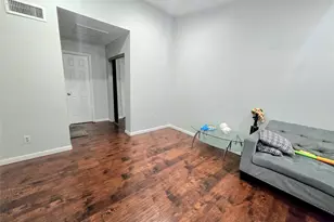 10555 Turtlewood Ct, Houston, TX 77072 - Photo 8