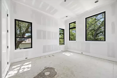9050 Elizabeth Road, Houston, TX 77055 - Photo 26
