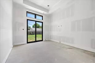 9050 Elizabeth Rd, Houston, TX 77055 - Photo 16