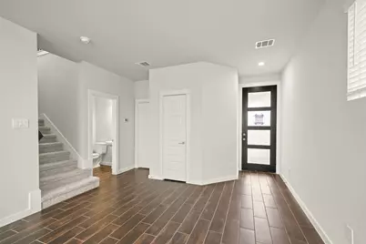 413 West Park Hill, Stafford, TX 77477 - Photo 2