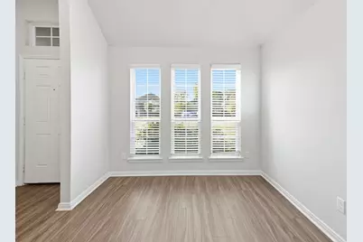 11962 Sunshine Park Drive N, Willis, TX 77318 - Photo 10