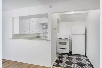 606 Enid Street #1/2A, Houston, TX 77009 - Photo 8