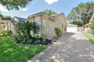 21626 Park Tree Ln, Katy, TX 77450 - Photo 2
