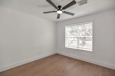 1615 Sleepy Hollow Drive, Pearland, TX 77581 - Photo 12