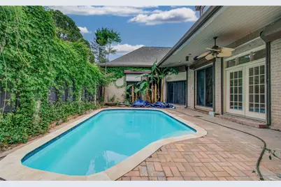 9712 Longmont Drive, Houston, TX 77063 - Photo 40