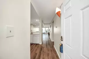 7310 Seawall Blvd, Galveston, TX 77551 - Photo 2