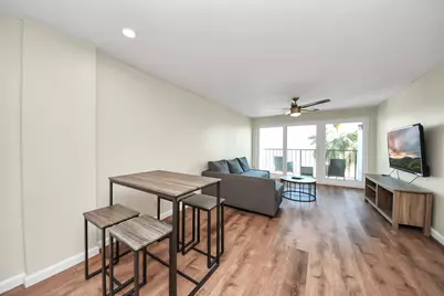 7310 Seawall Boulevard #409, Galveston, TX 77551 - Photo 4