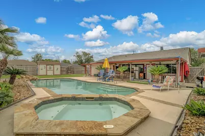 1302 Canyon Springs Drive, La Porte, TX 77571 - Photo 28