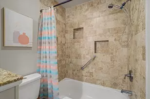 1302 Canyon Springs Dr, La Porte, TX 77571 - Photo 12