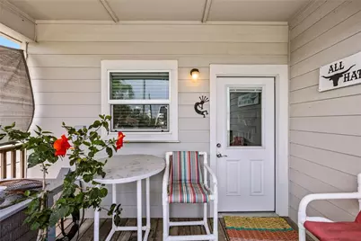 710 35th Street, Galveston, TX 77550 - Photo 20