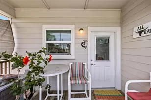 710 35th St, Galveston, TX 77550 - Photo 20
