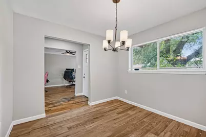 12711 Greenshire Dr Drive, Houston, TX 77048 - Photo 10