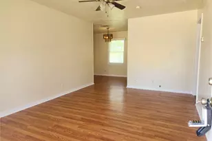 2914 Vance Ave N, Texas City, TX 77590 - Photo 2