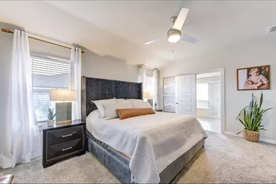 29322 Hoelzen Hollow Drive, Katy, TX 77494 - Photo 12