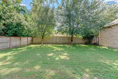 112 Sundown Ridge Place, The Woodlands, TX 77375 - Photo 34