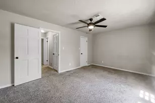 88 April Wind Dr S, Conroe, TX 77356 - Photo 30