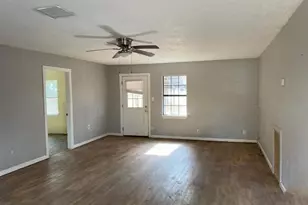 18857 Bear Canyon Dr, Montgomery, TX 77356 - Photo 4