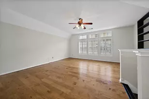3323 Masters Point Dr, Houston, TX 77091 - Photo 14