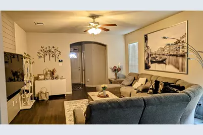 2125 Windy Grove Drive, Texas City, TX 77568 - Photo 2