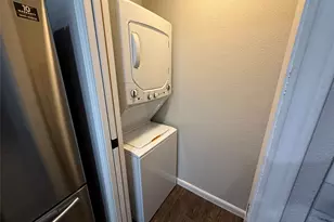 4011 Nasa Rd 1 Pkwy, Seabrook, TX 77586 - Photo 14