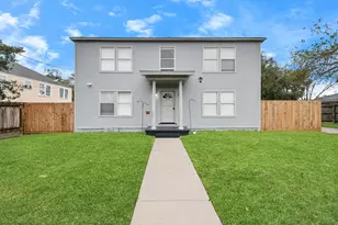 116 Marian St, Baytown, TX 77520 - Photo 2
