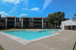 3035 Walnut Bend Ln, Houston, TX 77042 - Photo 6