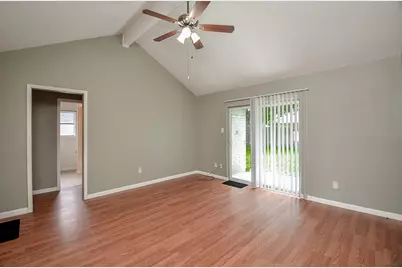 10418 Sagestar Lane, Houston, TX 77089 - Photo 16