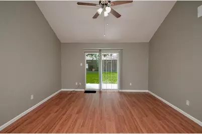 10418 Sagestar Lane, Houston, TX 77089 - Photo 18