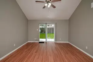 10418 Sagestar Ln, Houston, TX 77089 - Photo 18