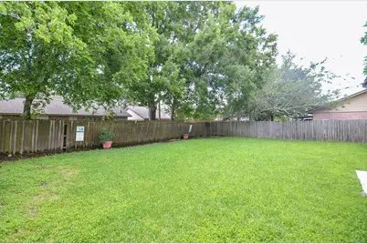 10418 Sagestar Lane, Houston, TX 77089 - Photo 38