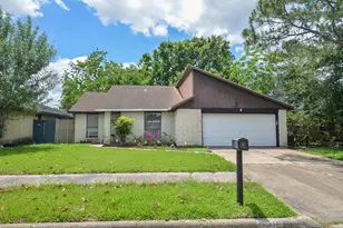 10418 Sagestar Ln, Houston, TX 77089 - Photo 4