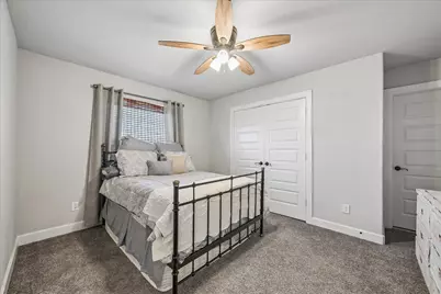 1728 Lake Raven Drive, Dickinson, TX 77539 - Photo 22